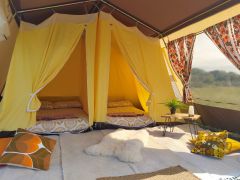 Medium Vintage Tent (for 2-4 people)